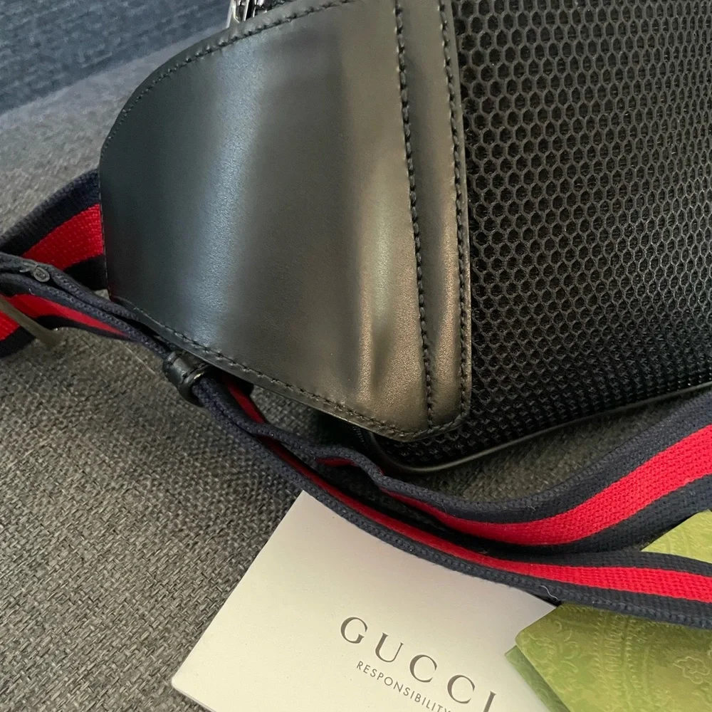 Gucci GG supreme monogram belt bag - Picture 9 of 12